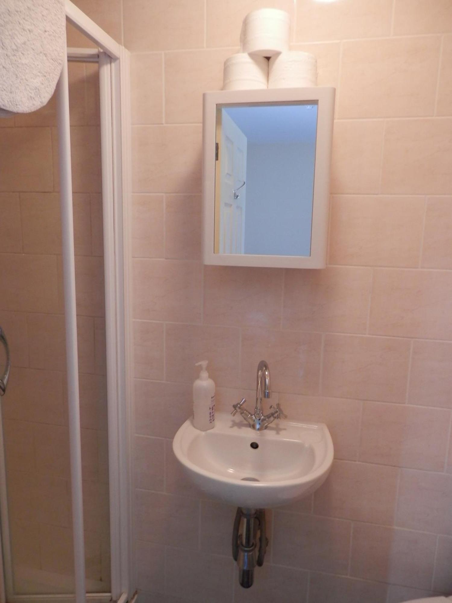 Shamrock Guest House Gravesend Bilik gambar