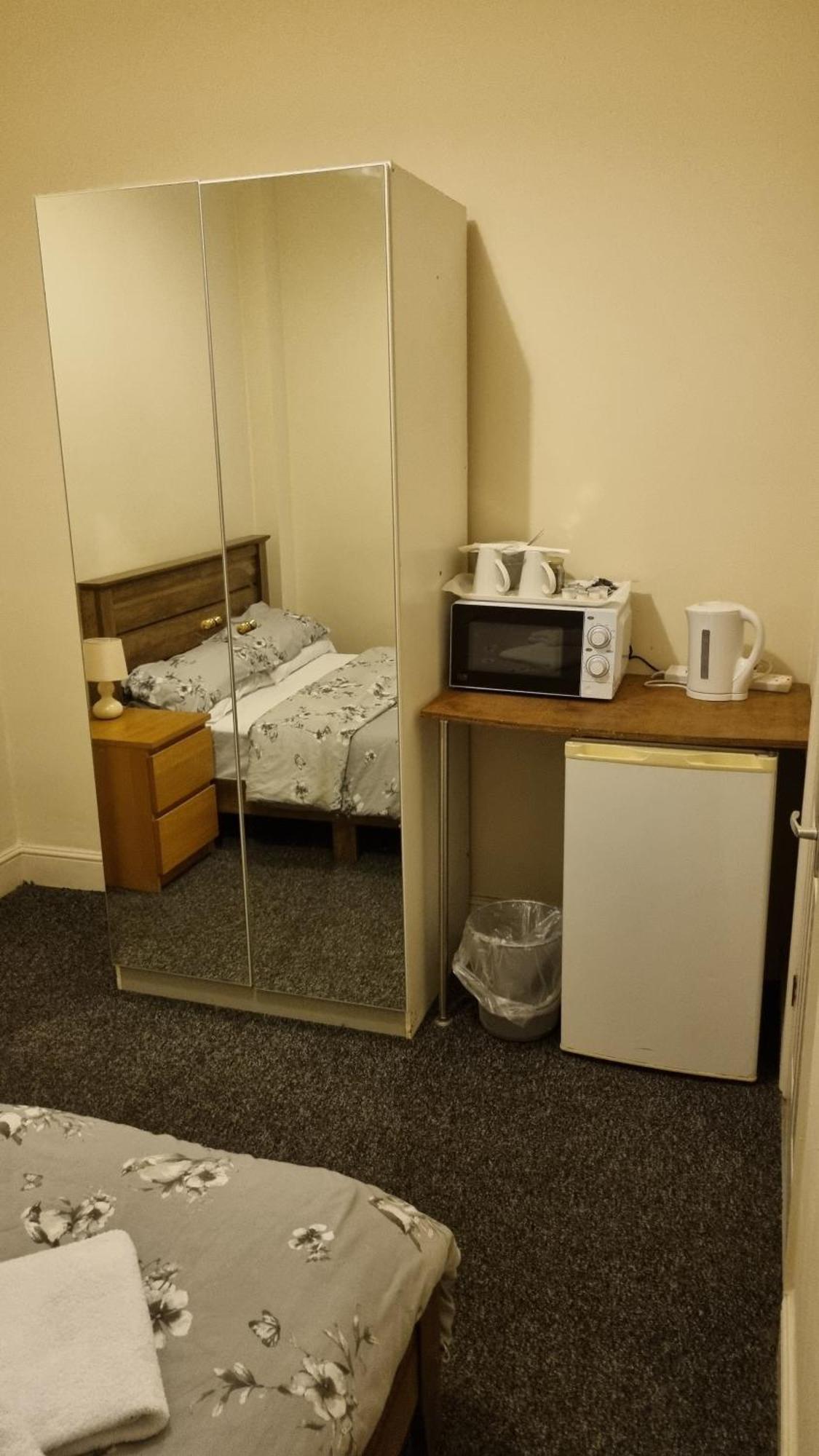 Shamrock Guest House Gravesend Luaran gambar